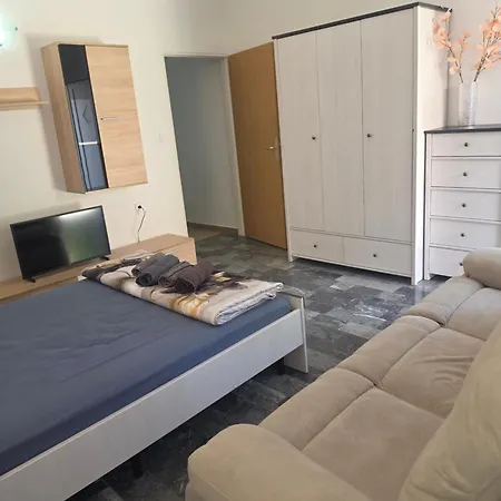 Marko 1 Bedroom #2 * بولا
